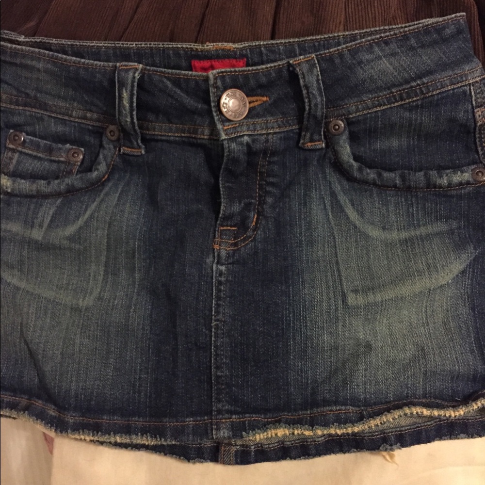 Juniors denim skirt